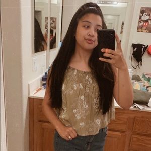 Meet your Posher, Kiana